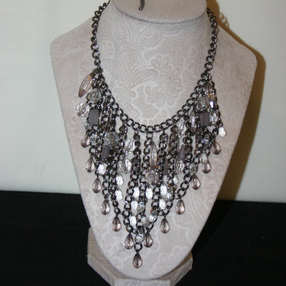 Gunmetal Black Chain and Bead Bib Shape Choker Women's Statement Necklace B-192
